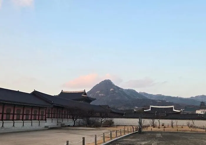 아파트 홍대 한강 10분 종로 이태원 20분, 새절역 신축 오피스텔 최대 4인 *