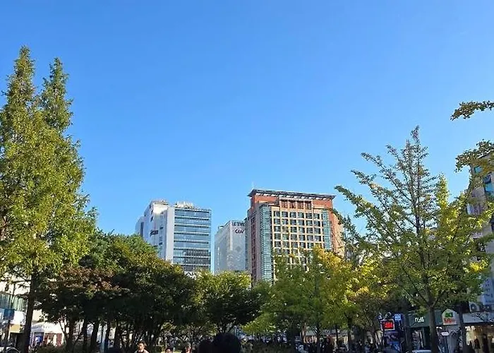 아파트 홍대 한강 10분 종로 이태원 20분, 새절역 신축 오피스텔 최대 4인 서울특별시