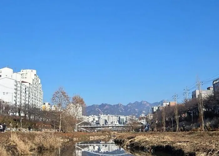 홍대 한강 10분 종로 이태원 20분, 새절역 신축 오피스텔 최대 4인 아파트 *